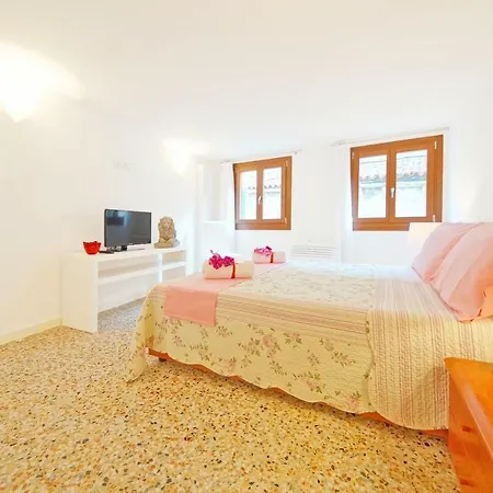 Apartment Sant'aponal Rialto