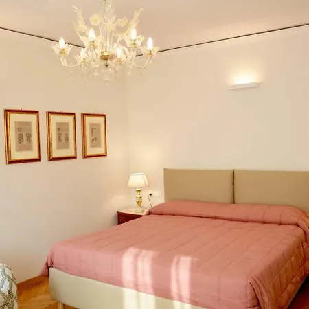 Casa Margherita Accademia Apartment