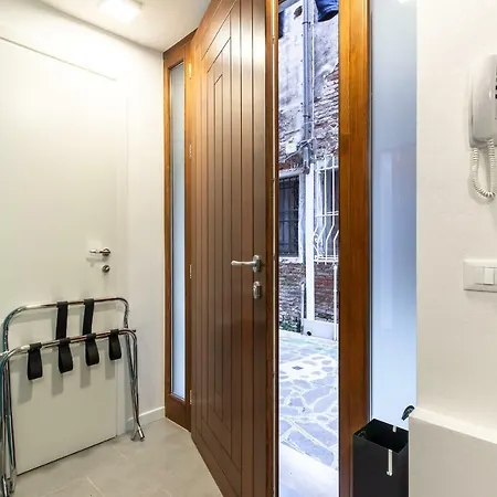 Sei A Apartment *