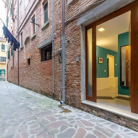 Sei A Venice
