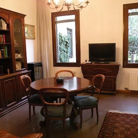 Laguna Blu & Garden Holiday home Venice
