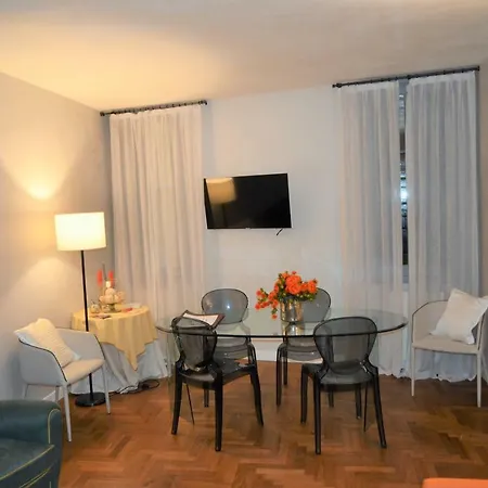 Top Class Apt Close To Piazza San Marco Apartment