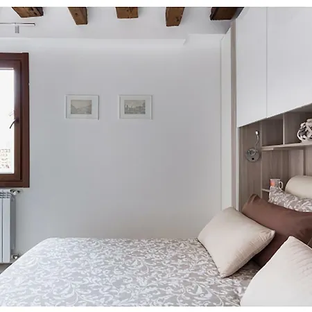 Biennale Family Apartment In Venice Apartment