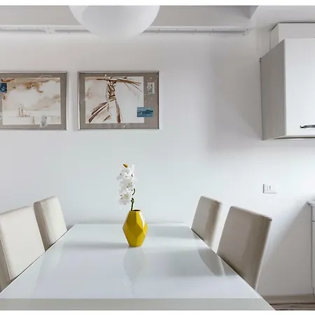 Biennale Family Apartment In Venice