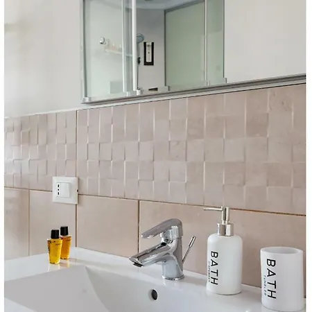 Biennale Family Apartment In Venice