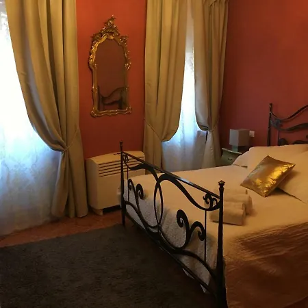 Appartamento Rosso Veneziano