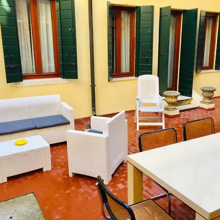 Apartment Ca'tronconi Ai Frari