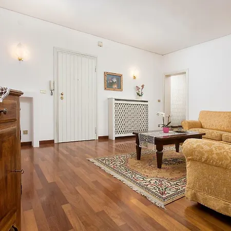 Ca Dama Del Pozzo Apartment