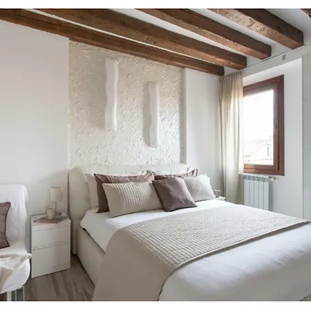 Apartment Biennale Family Apartment In Venice Venice