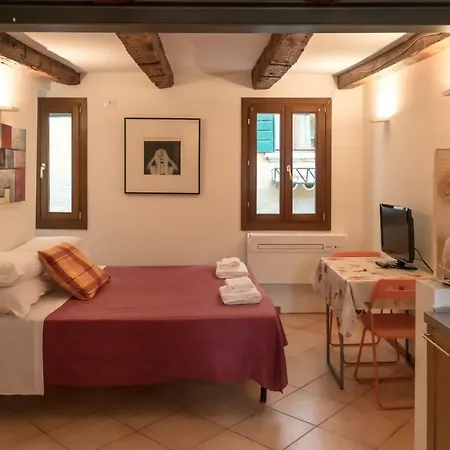 Apartment In The Heart Of Biennale Ac Wi-fi *