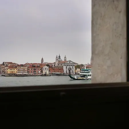 Ca San Biagio Apartment *