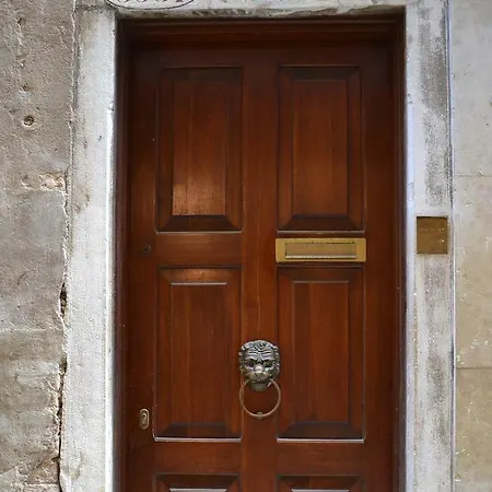Ca' De' Kocai Apartment