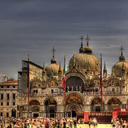 La Capannaccia - * Venecia