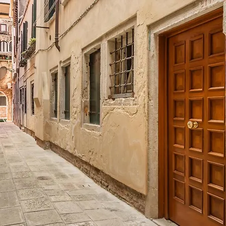San Polo 2140 In The Heart Of Apartment *