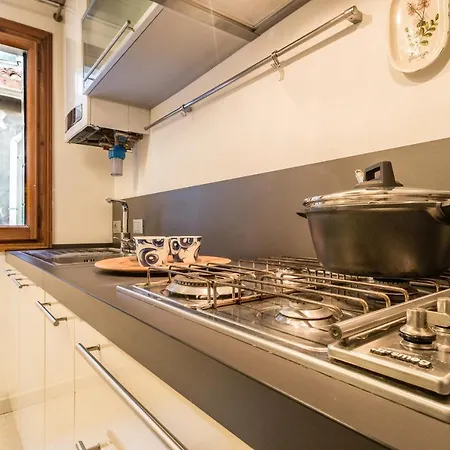 Apartment San Polo 2140 In The Heart Of Venice