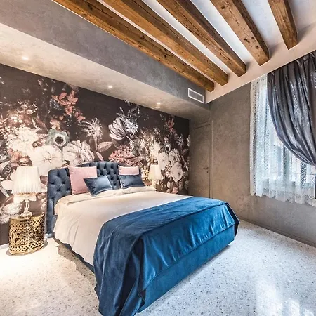 Rialto Luxury Flat * Venice