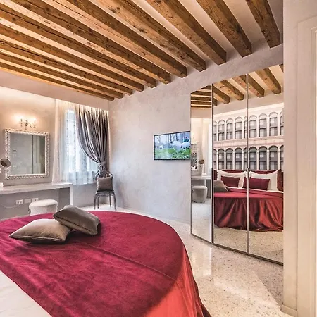 Apartment Rialto Luxury Flat *