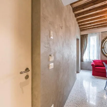 Rialto Luxury Flat Apartment *