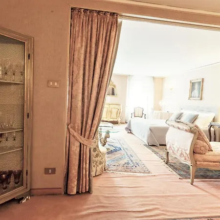 Rigoletto San Marco Square Венеция