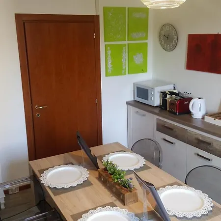 Vicky Apartment