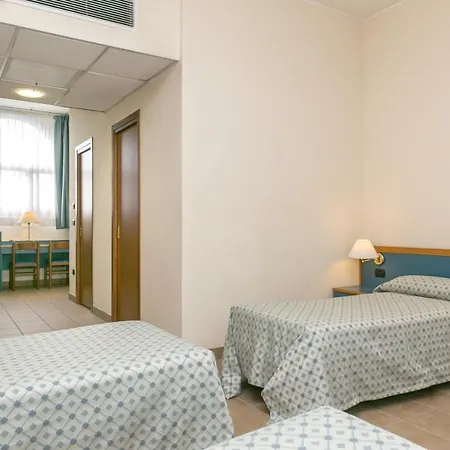 Hotel Isola Di San Servolo - Centro 3*