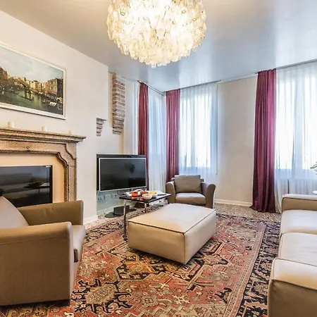 Apartment Ca' Remer Grand Canal