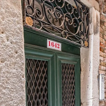 San Marco Joy Apartment *