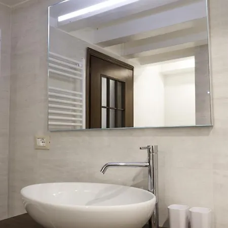 Apartment Rialto Corte Dei Sansoni Canal View By Wonderful Italy