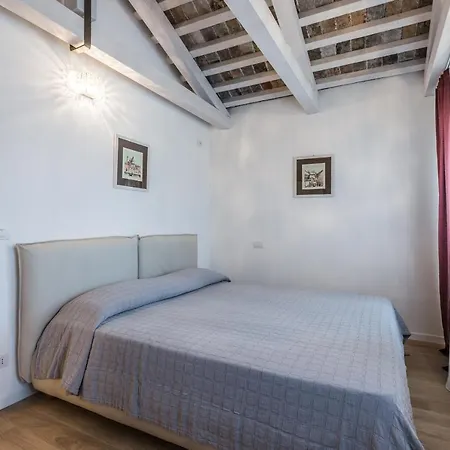 Ca' Remer Grand Canal Apartment