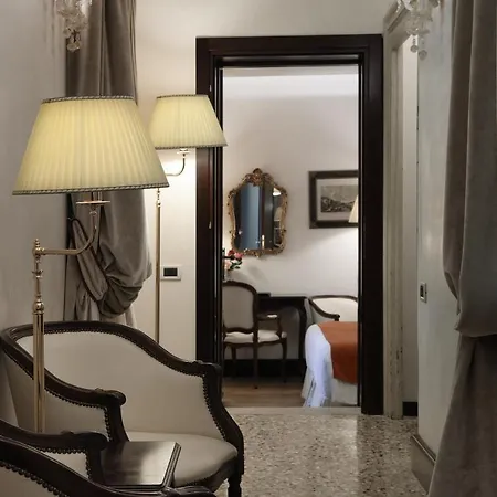 Hotel Ruzzini Palace 4*