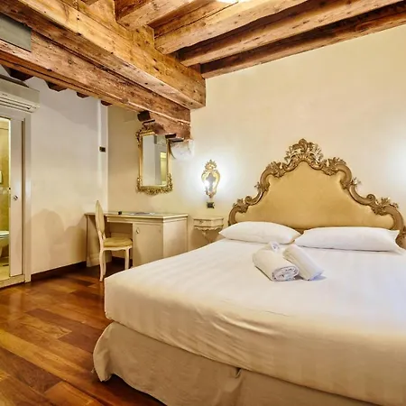 Otel Vecellio On The Lagoon 3*