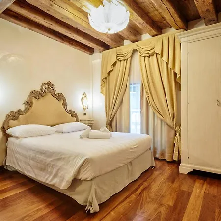 Otel Vecellio On The Lagoon