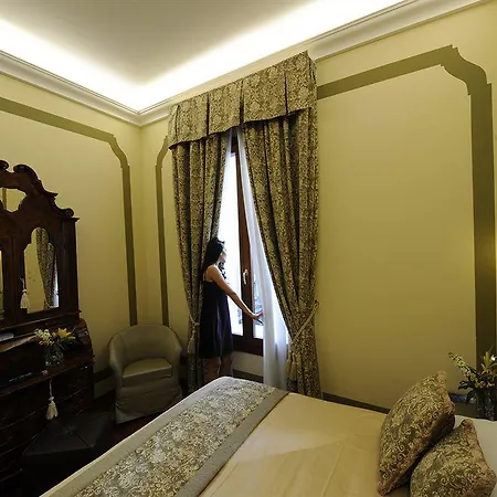 Le Isole Hotel 3*