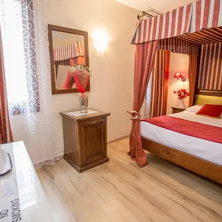Residenza Rivo Alto Pensión 3*