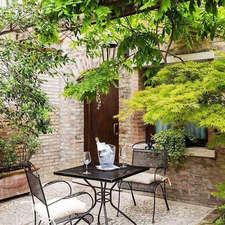 Nh Santa Lucia 4* Venice