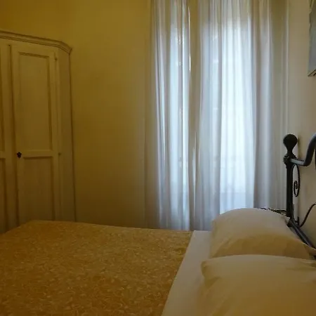 Minerva & Nettuno Отель