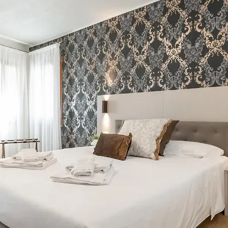 Hotel Grifoni Boutique *