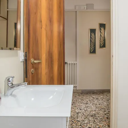 Apartment San Marco Square With Canal View By Wonderful Italy *