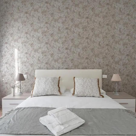 Apartament Dorsoduro Charme By Wonderful Italy
