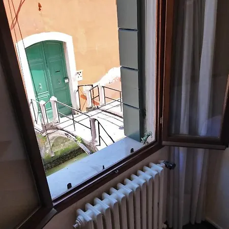 Apartment Life