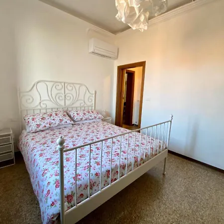 Apartment Calle San Giacomo Venice