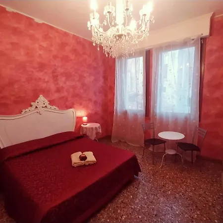Da Sara * Venice