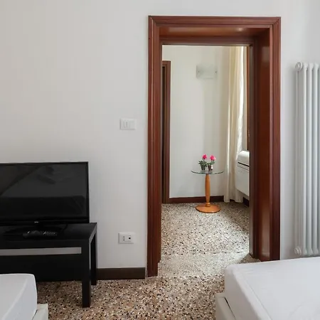 Apartment San Polo Canal View By Wonderful Italy Venice