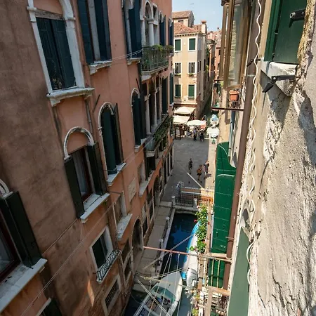 Apartment San Polo Canal View By Wonderful Italy Venice