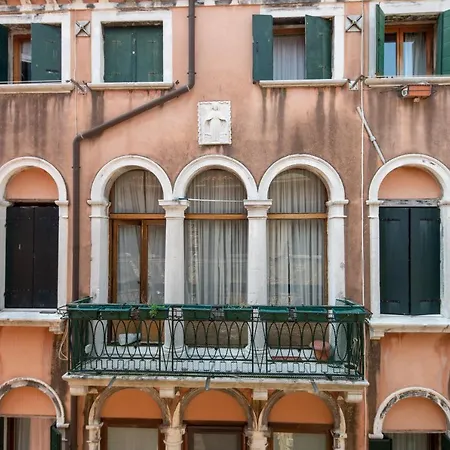 Apartment San Polo Canal View By Wonderful Italy Venice