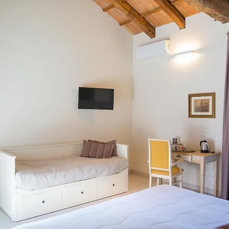 Pensjonat Bella Onda Tessera
