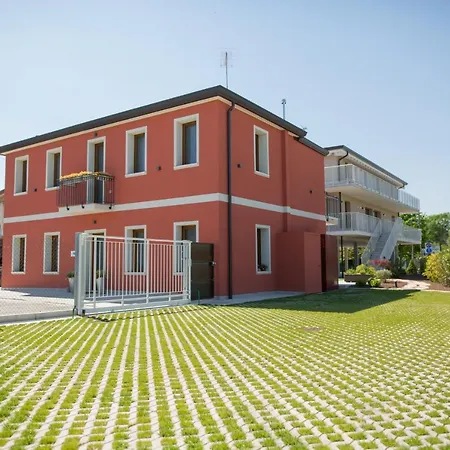 Pensjonat Bella Onda Tessera