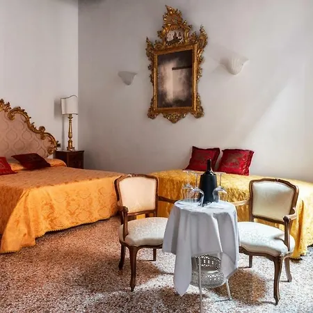 Vendégház Luxury Venetian 2*