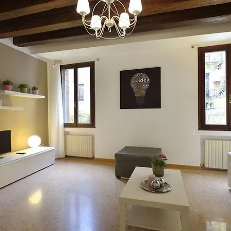 Apartment Venier 2 *