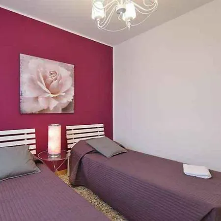 Venier 3 *